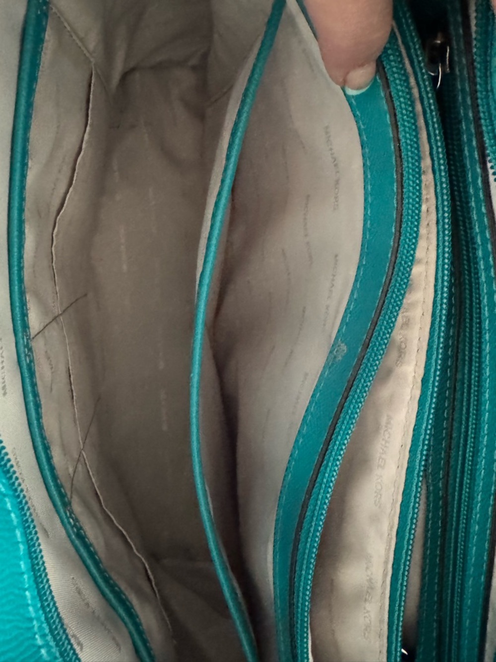 Michael Kors Turquoise Saffiano Tote with Matching Wristlet - Picture 3 of 6